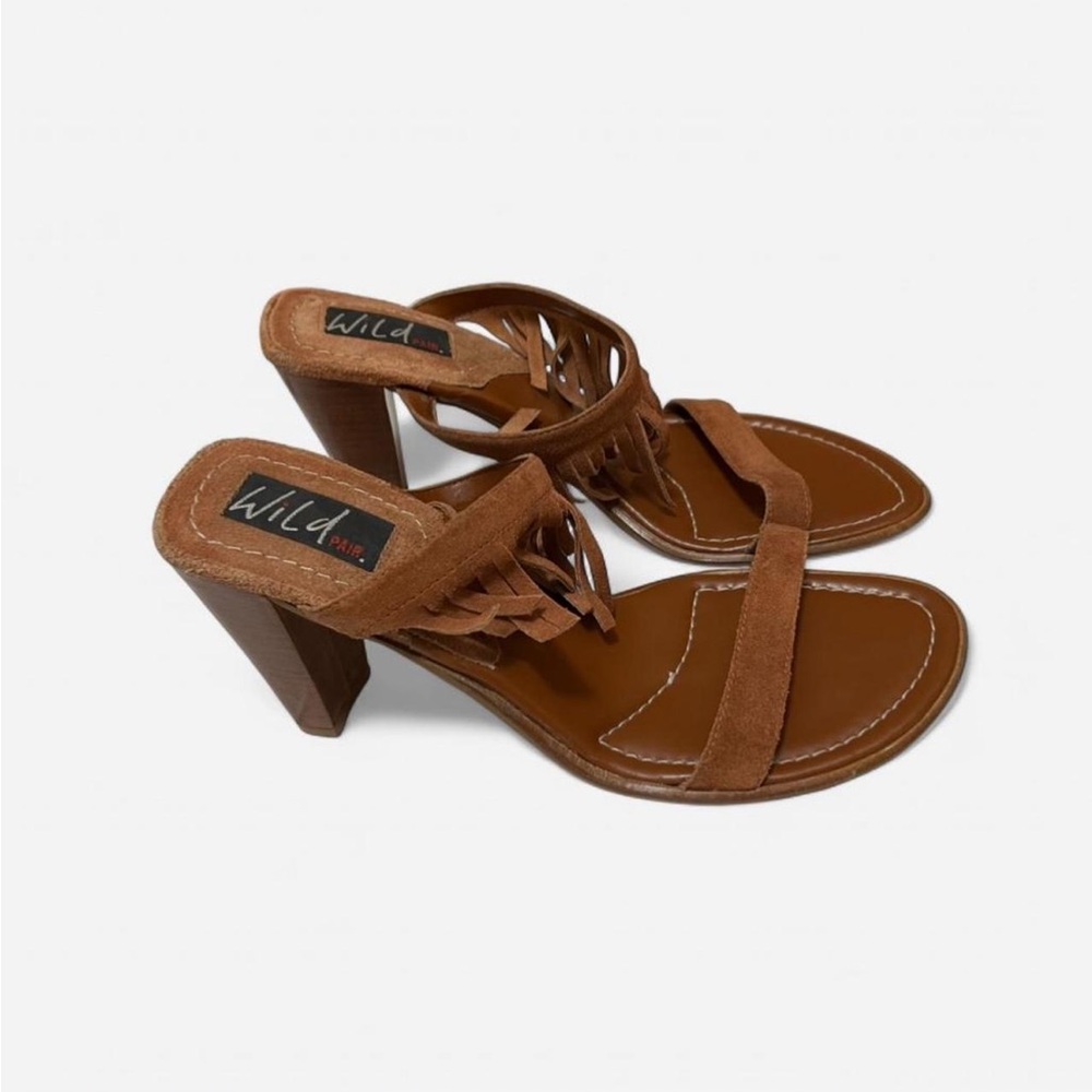 Wild Pair Brown Suede Fringe Sandals Size 9